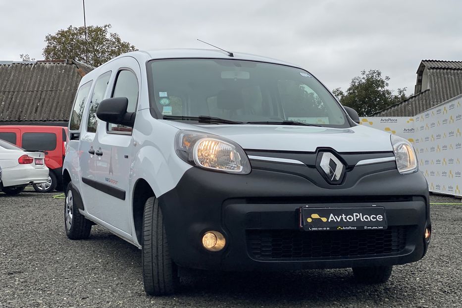 Продам Renault Kangoo пасс. Maxi 2019 года в Луцке