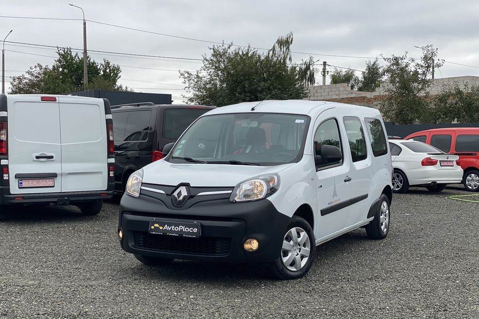 Продам Renault Kangoo пасс. Maxi 2019 года в Луцке