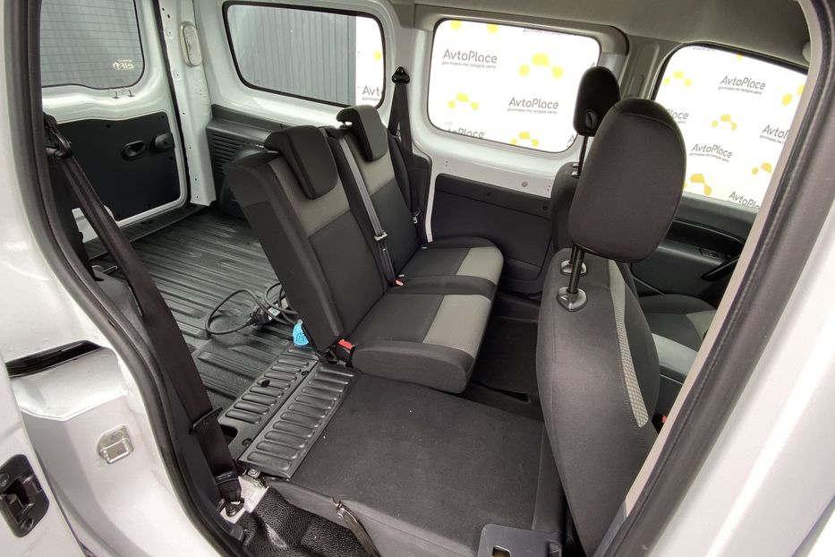 Продам Renault Kangoo пасс. Maxi 2019 года в Луцке