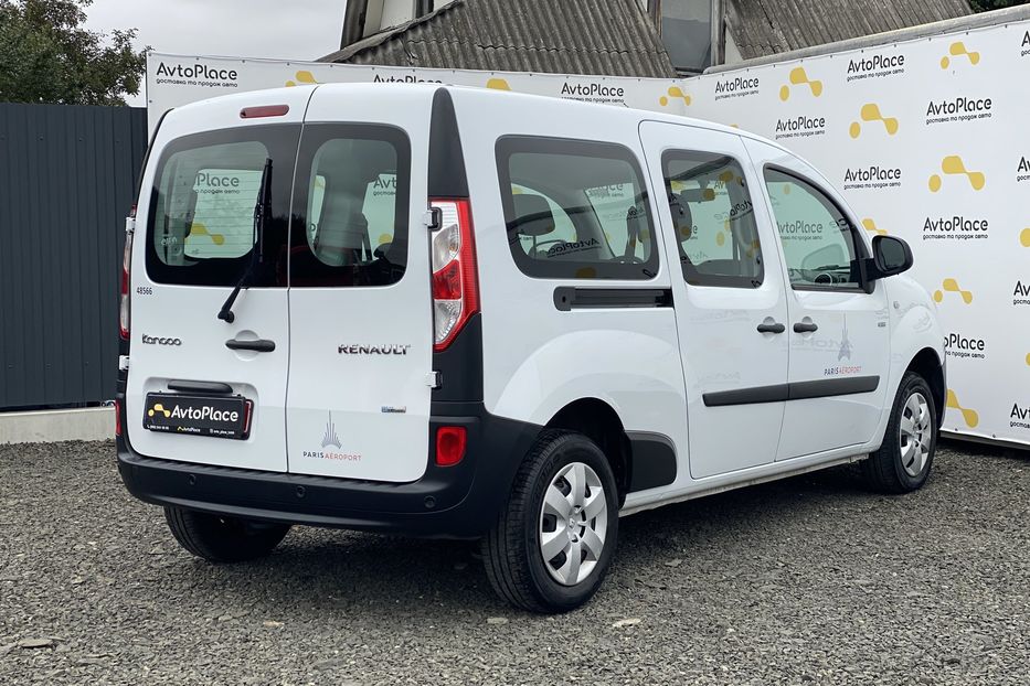 Продам Renault Kangoo пасс. Maxi 2019 года в Луцке
