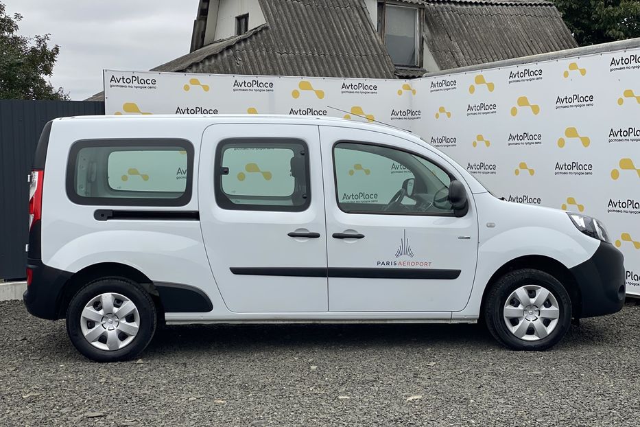 Продам Renault Kangoo пасс. Maxi 2019 года в Луцке