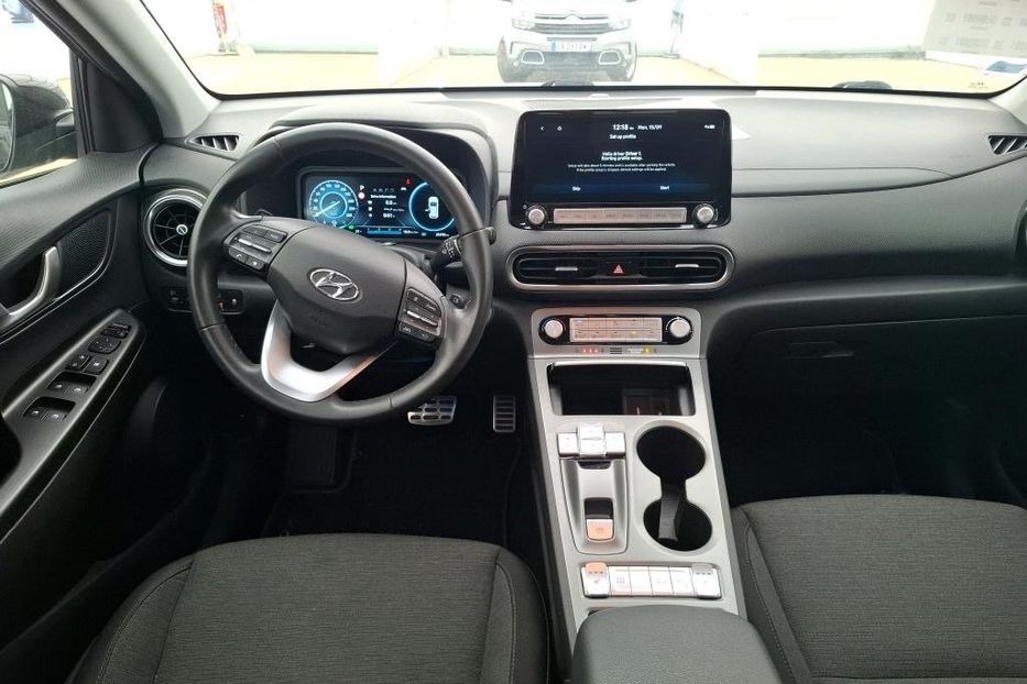 Продам Hyundai Kona 39 квт 2021 года в Львове