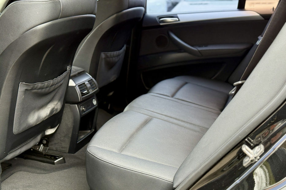 Продам BMW X5 2012 года в Киеве