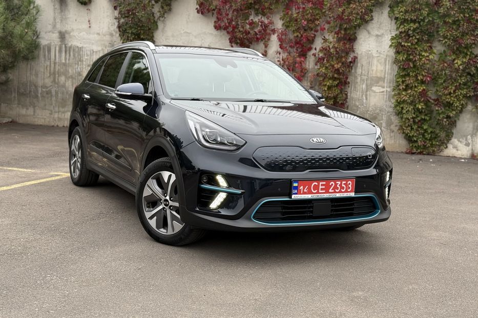 Продам Kia Niro MАХ комплектаціяавто в Рівному 2021 года в Ровно