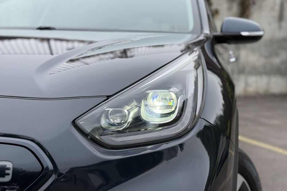 Продам Kia Niro MАХ комплектаціяавто в Рівному 2021 года в Ровно