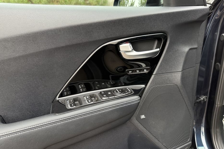 Продам Kia Niro MАХ комплектаціяавто в Рівному 2021 года в Ровно