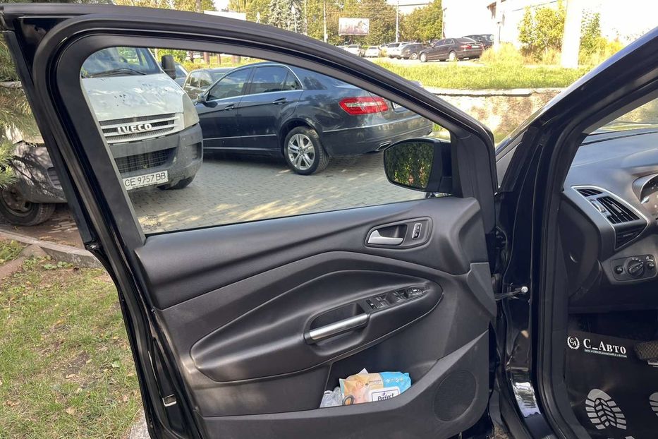 Продам Ford Kuga 2013 года в Черновцах