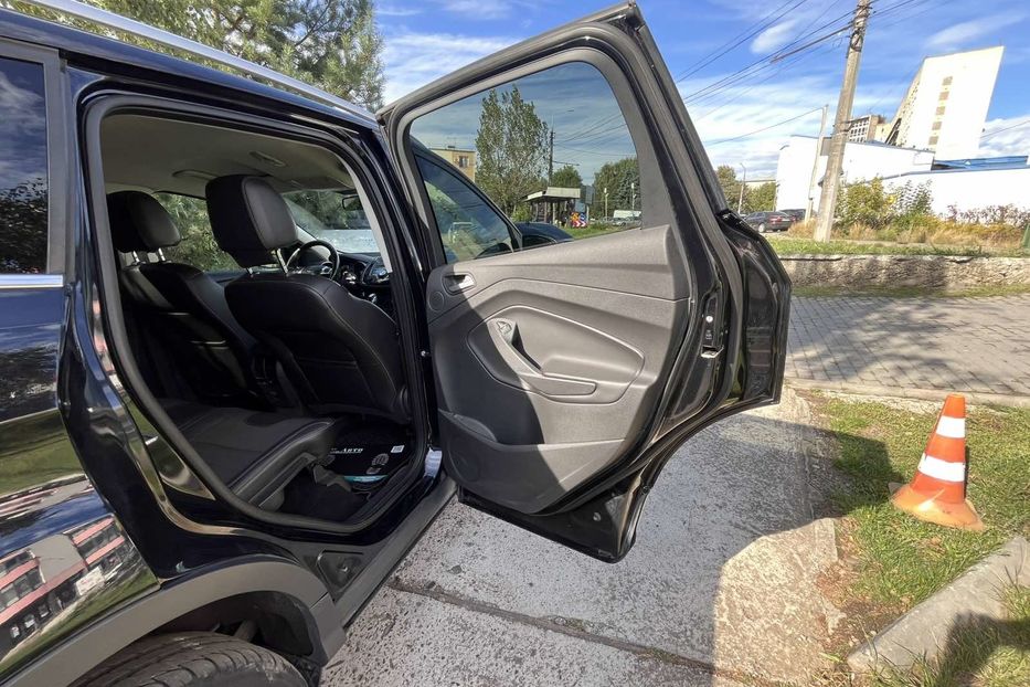 Продам Ford Kuga 2013 года в Черновцах