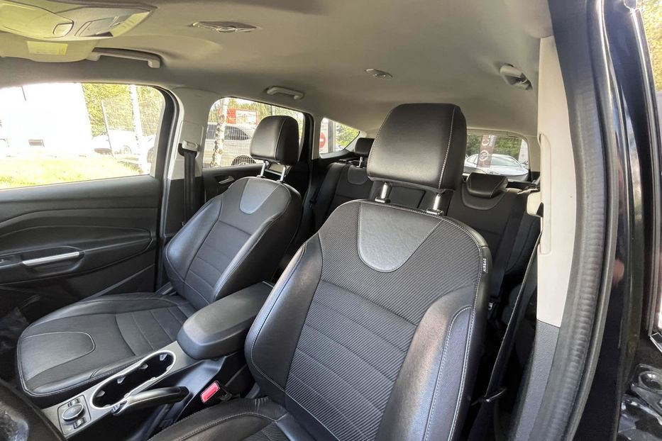 Продам Ford Kuga 2013 года в Черновцах