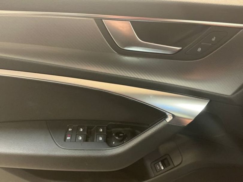 Продам Audi A6 Pідна фарба v7770 2020 года в Луцке