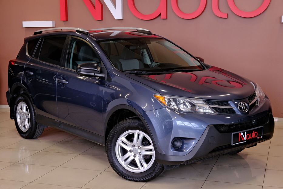 Продам Toyota Rav 4 LE 2013 года в Одессе
