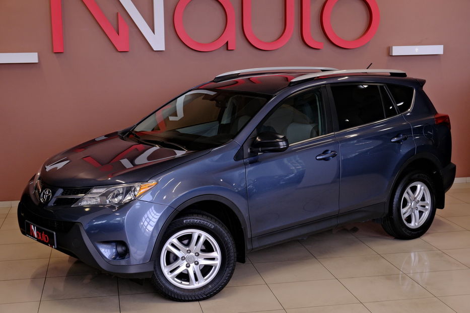 Продам Toyota Rav 4 LE 2013 года в Одессе