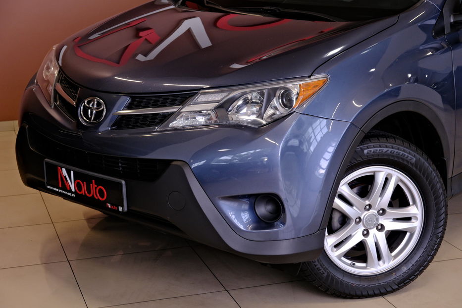 Продам Toyota Rav 4 LE 2013 года в Одессе