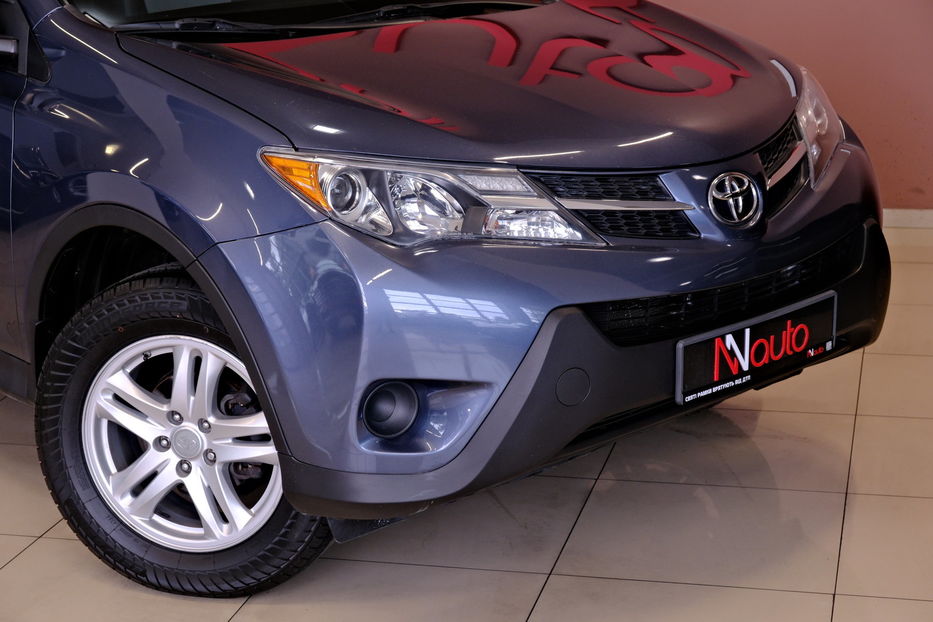Продам Toyota Rav 4 LE 2013 года в Одессе