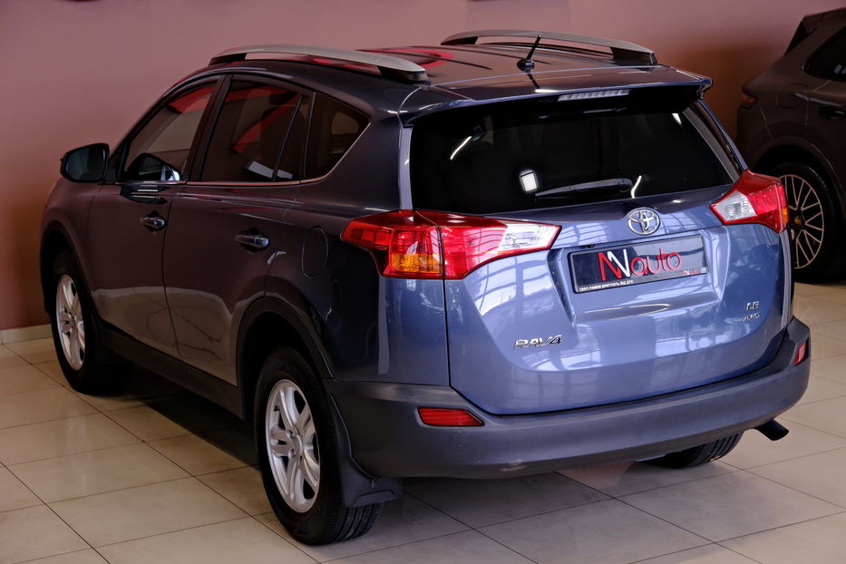 Продам Toyota Rav 4 LE 2013 года в Одессе