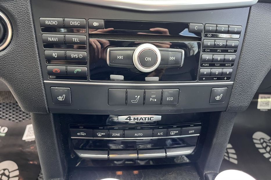 Продам Mercedes-Benz E-Class 2012 года в Черновцах