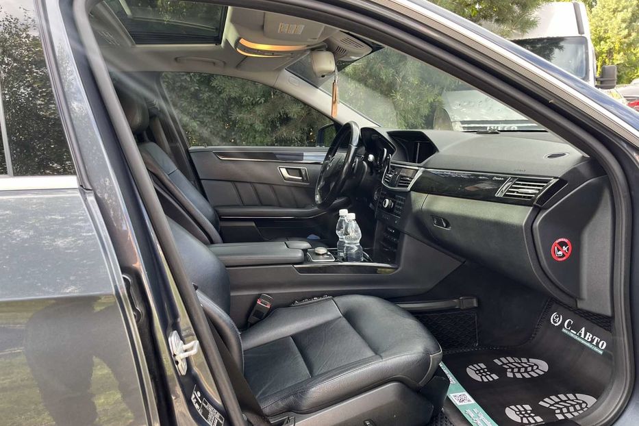 Продам Mercedes-Benz E-Class 2012 года в Черновцах