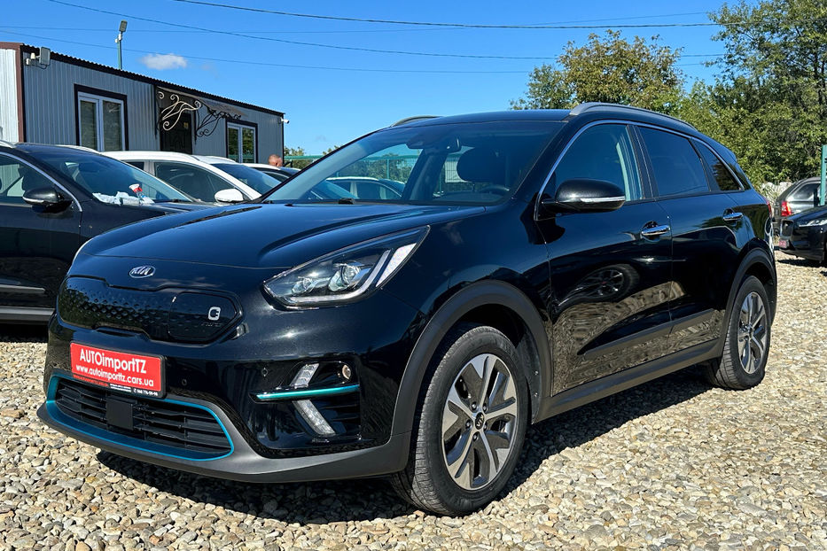 Продам Kia Niro 64 кВт Макс. комплектація 2020 года в Львове