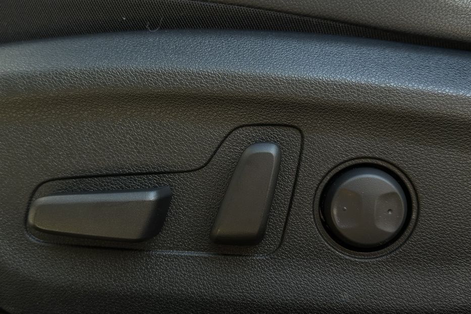 Продам Kia Niro 64 кВт Макс. комплектація 2020 года в Львове