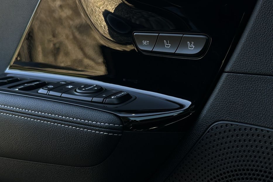Продам Kia Niro 64 кВт Макс. комплектація 2020 года в Львове