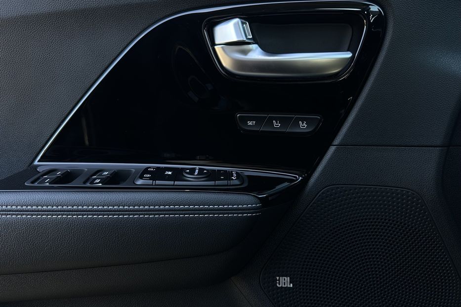 Продам Kia Niro 64 кВт Макс. комплектація 2020 года в Львове