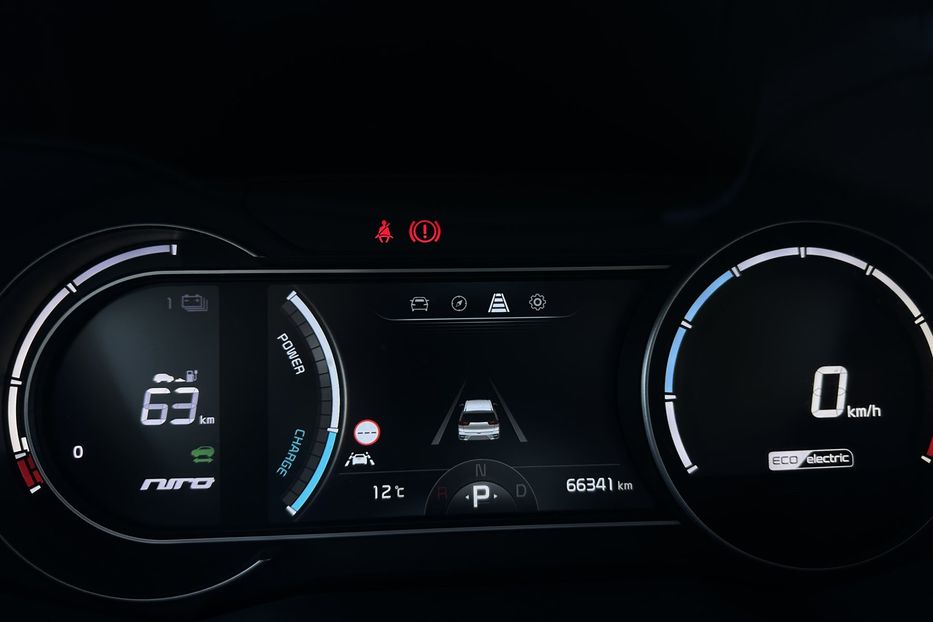 Продам Kia Niro 64 кВт Макс. комплектація 2020 года в Львове