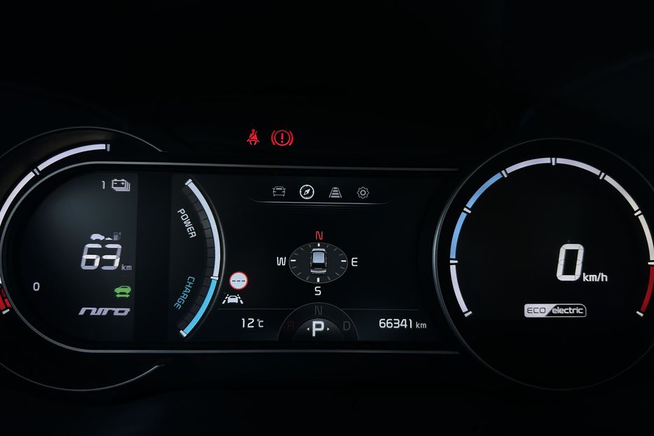 Продам Kia Niro 64 кВт Макс. комплектація 2020 года в Львове