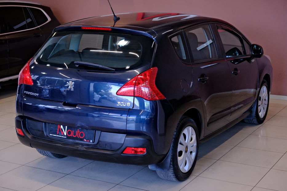 Продам Peugeot 3008 2011 года в Одессе