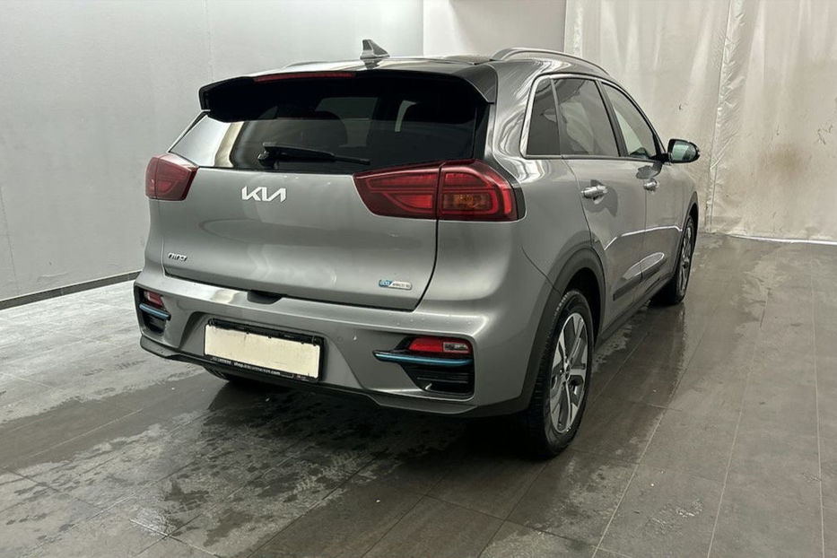 Продам Kia Niro 64 KW авто в дорозі  2022 года в Львове