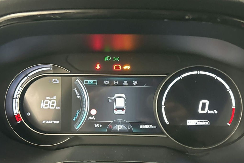 Продам Kia Niro 64 KW авто в дорозі  2022 года в Львове