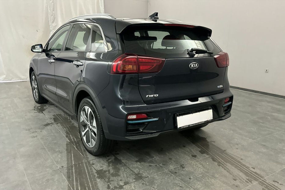 Продам Kia Niro 64 KW авто в дорозі  2020 года в Львове