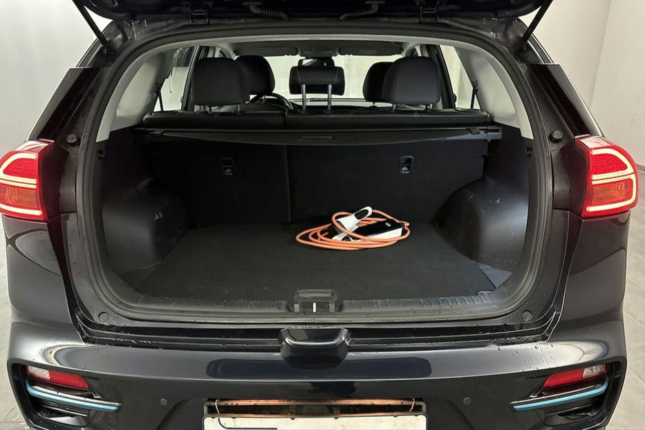 Продам Kia Niro 64 KW авто в дорозі  2020 года в Львове
