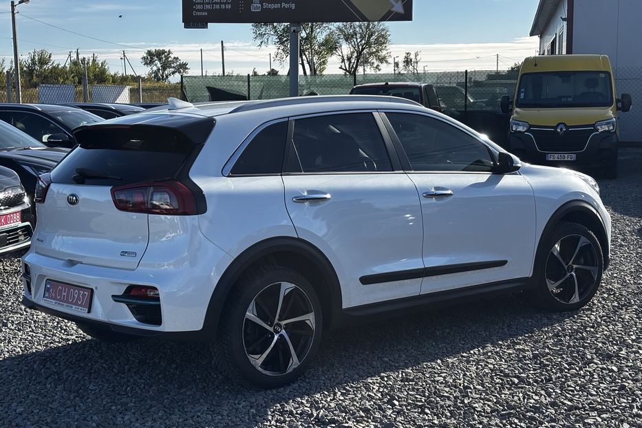 Продам Kia Niro 64 квт у Львові 2020 года в Львове