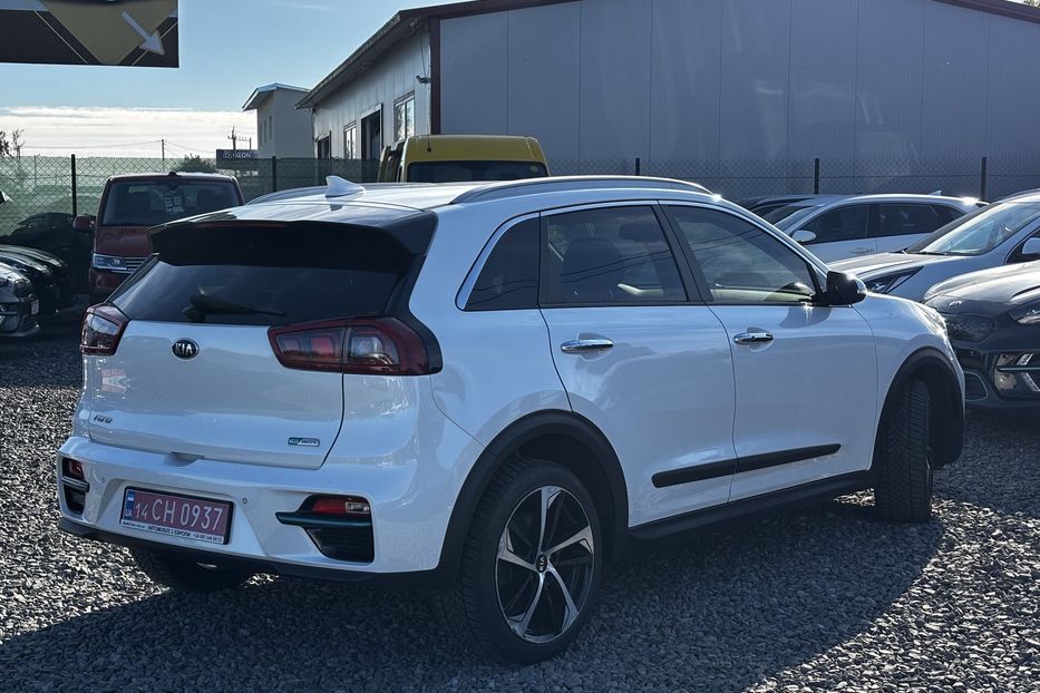 Продам Kia Niro 64 квт у Львові 2020 года в Львове