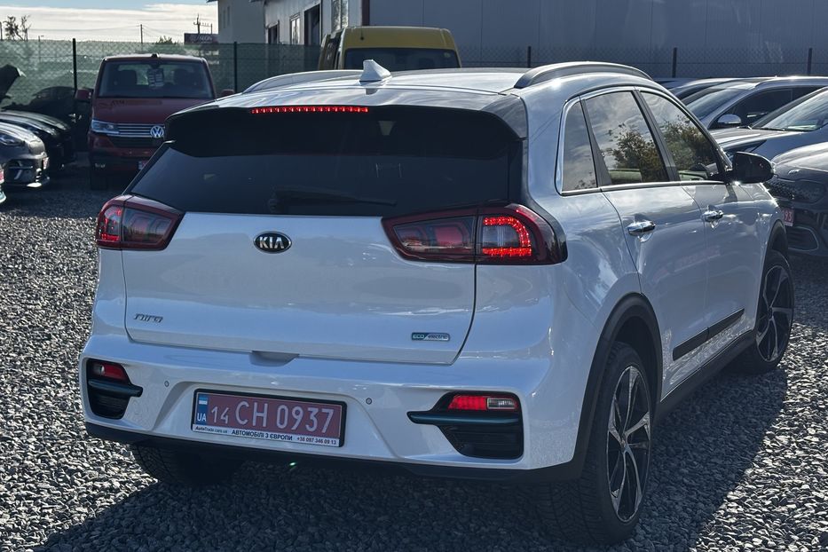 Продам Kia Niro 64 квт у Львові 2020 года в Львове