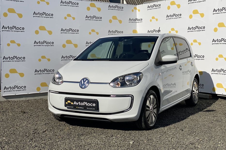 Продам Volkswagen Up 2015 года в Луцке
