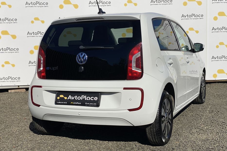 Продам Volkswagen Up 2015 года в Луцке