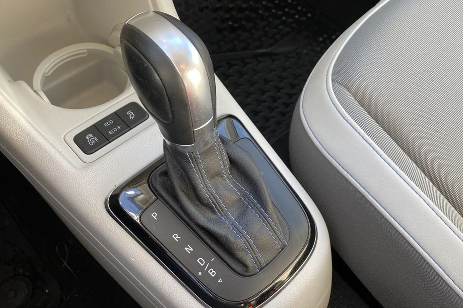 Продам Volkswagen Up 2015 года в Луцке