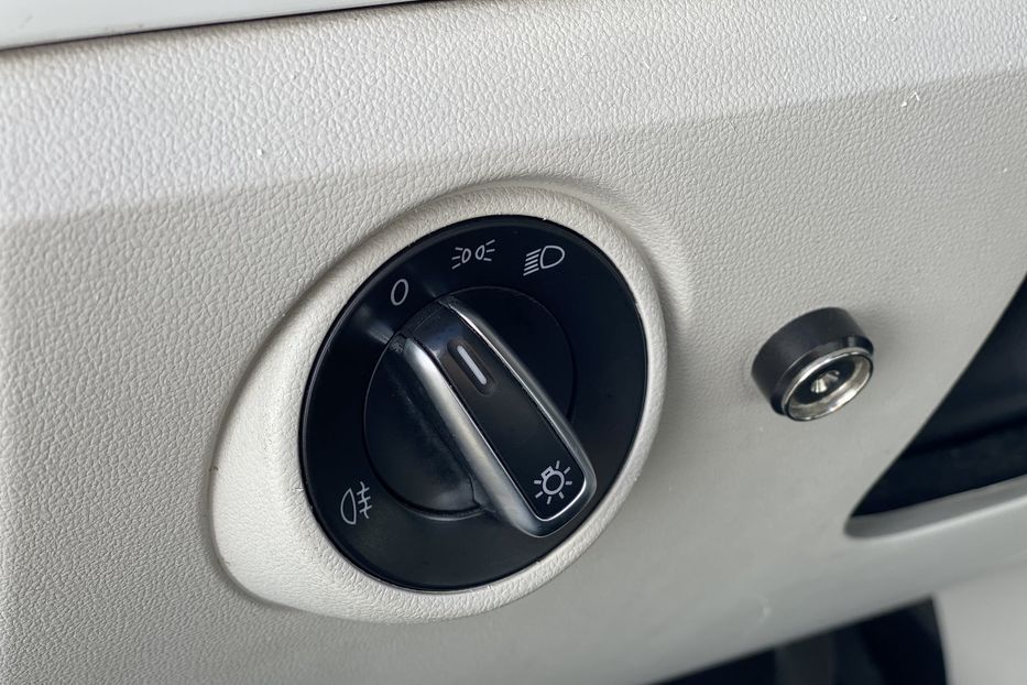 Продам Volkswagen Up 2015 года в Луцке