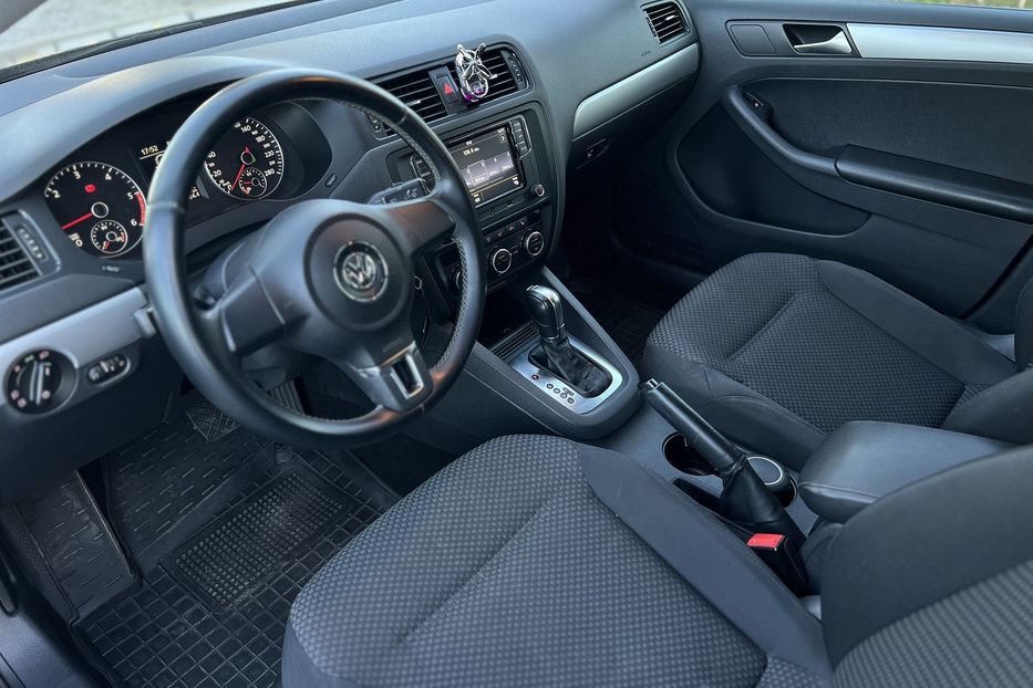 Продам Volkswagen Jetta COMIS 2014 года в г. Умань, Черкасская область