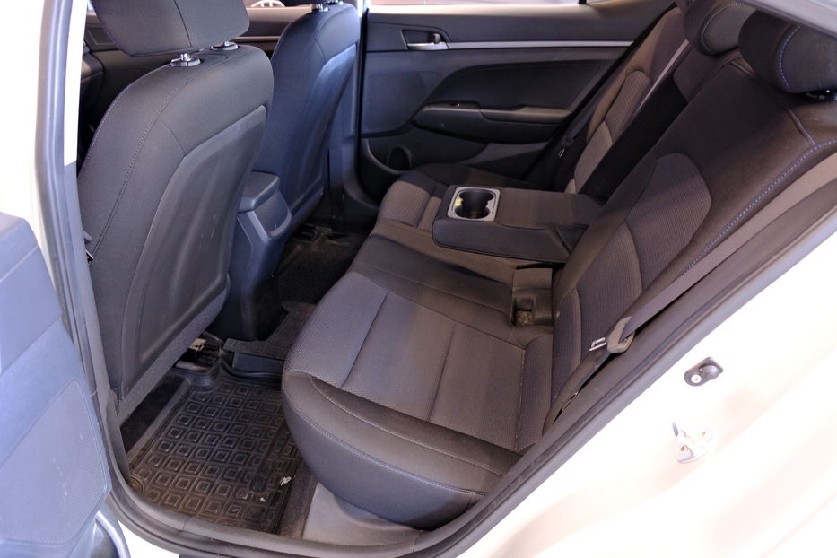 Продам Hyundai Elantra 2018 года в Одессе
