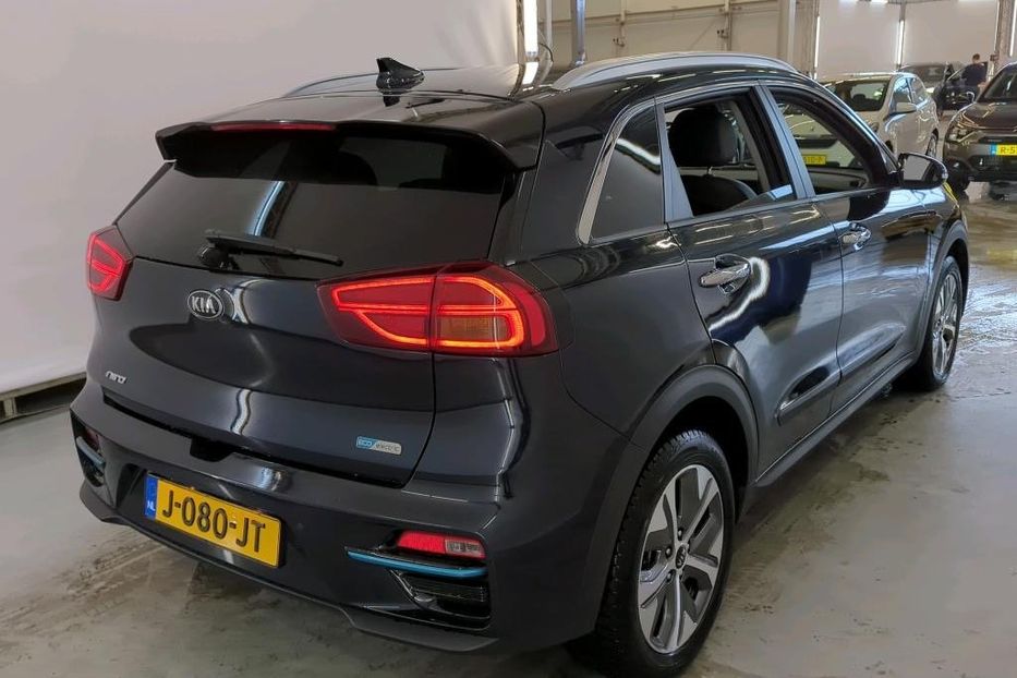 Продам Kia Niro 64 KW авто в дорозі  2020 года в Львове