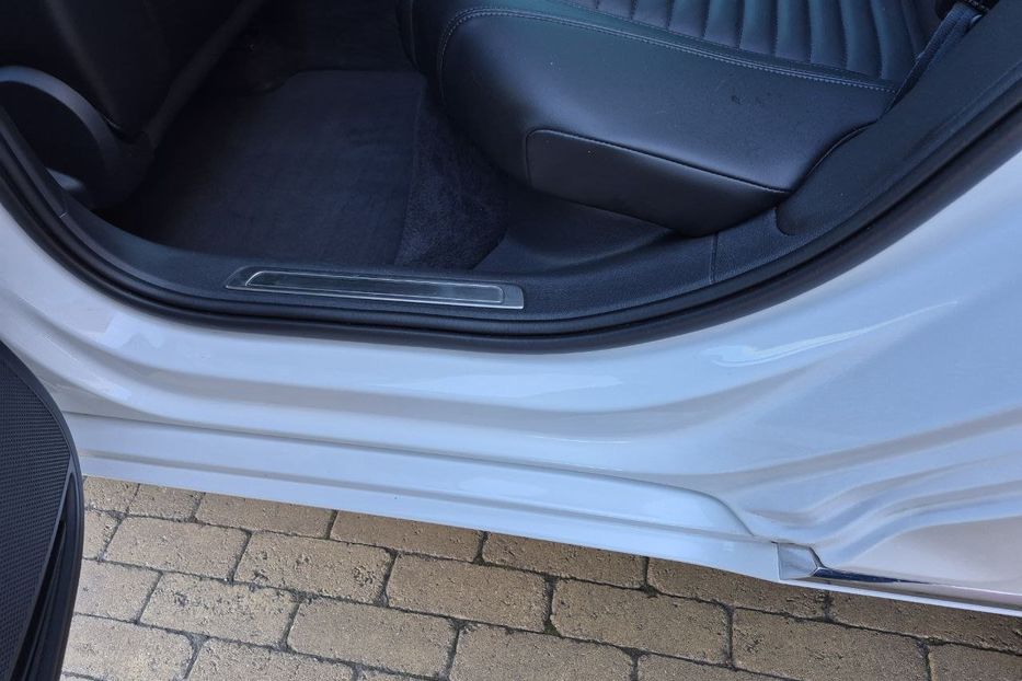 Продам Volkswagen Passat B8 Highline; 4x4; 190кс 2018 года в Киеве