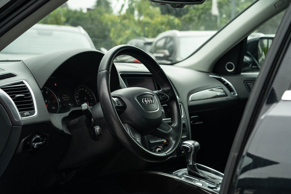 Продам Audi Q5 Premium Plus 2013 года в Черновцах