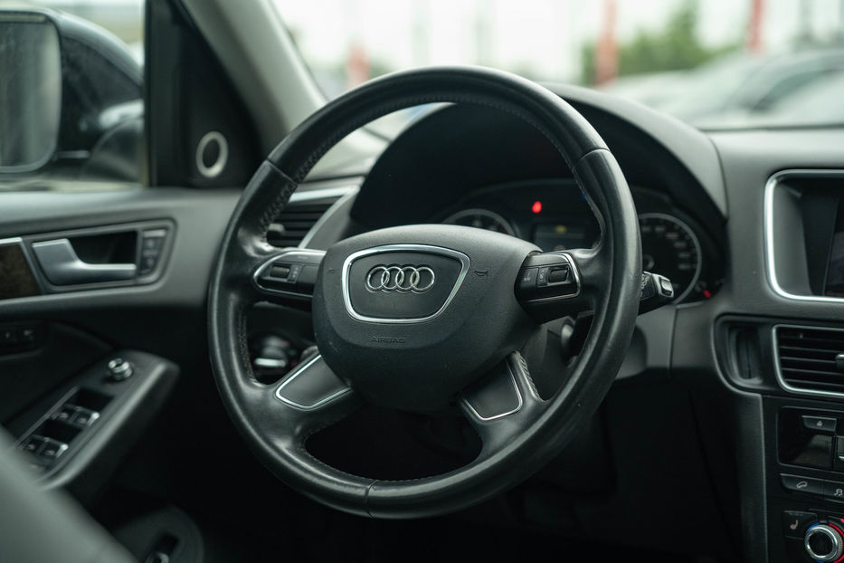 Продам Audi Q5 Premium Plus 2013 года в Черновцах