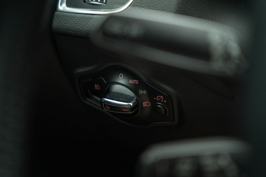 Продам Audi Q5 Premium Plus 2013 года в Черновцах