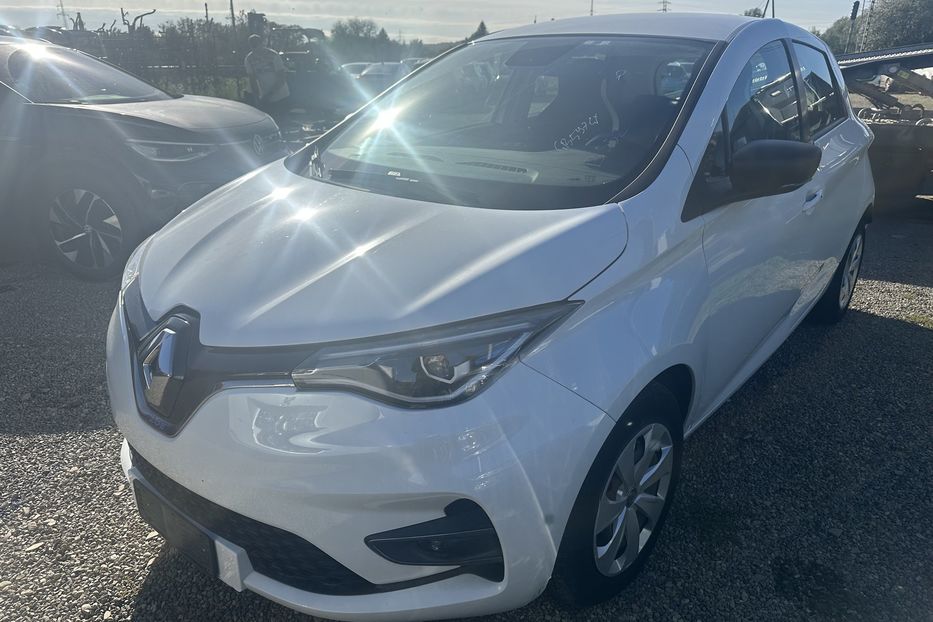 Продам Renault Zoe 51квт   2020 года в Львове