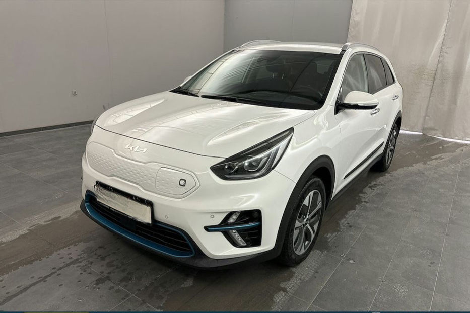 Продам Kia Niro 64 KW авто в дорозі  2022 года в Львове