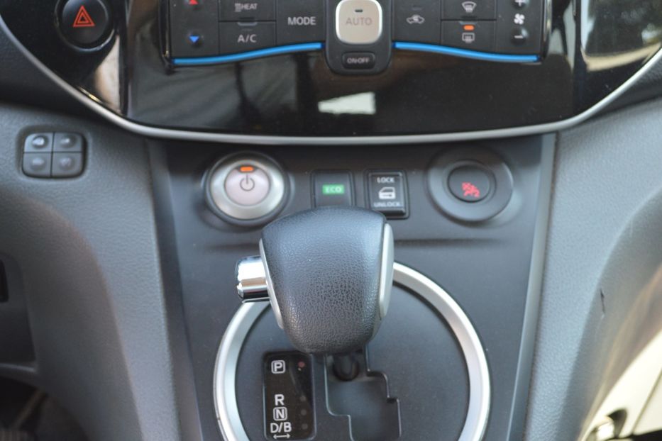 Продам Nissan e-NV200 2015 года в Одессе