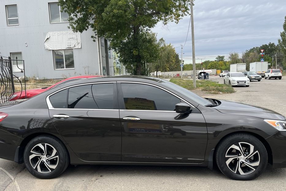 Продам Honda Accord LX 2017 года в Николаеве